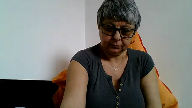 roseblak42 online show from 03-31-26, 10:48