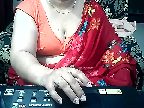 Snapshot of Punambhabisexy chatting on 10-02-25, 09:00 Punambhabisexy online show from 10-02-25, 09:00