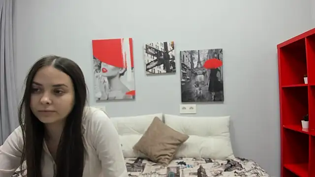 Snapshot of Tiny_JuJu chatting on 05-29-26, 01:14 Tiny JuJu online show from 05-29-26, 01:14