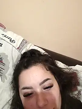 Snapshot of LovelyJulliette chatting on 02-16-25, 04:10 LovelyJulliette online show from 02-16-25, 04:10