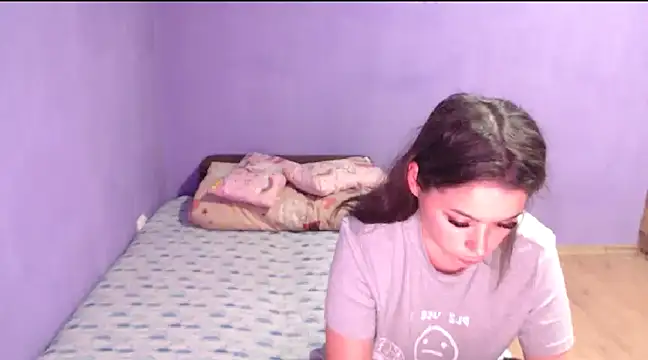 Snapshot of LovelyJulliette chatting on 02-28-25, 05:26 LovelyJulliette online show from 02-28-25, 05:26