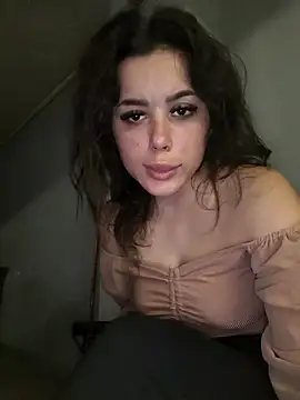 Snapshot of LovelyJulliette chatting on 03-10-25, 03:52 LovelyJulliette online show from 03-10-25, 03:52