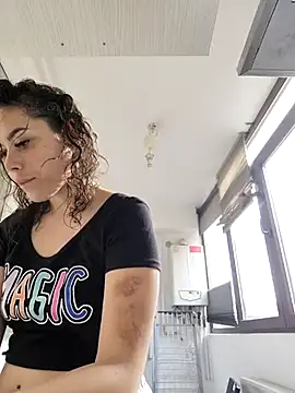 Snapshot of LovelyJulliette chatting on 03-12-25, 01:40 LovelyJulliette online show from 03-12-25, 01:40