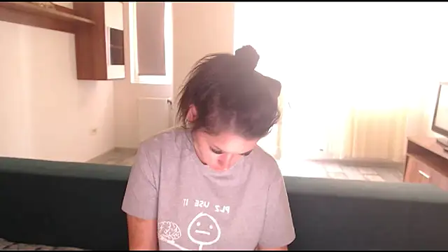 Snapshot of LovelyJulliette chatting on 03-14-25, 11:12 LovelyJulliette online show from 03-14-25, 11:12