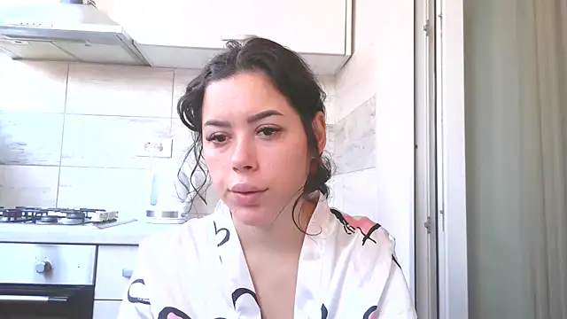 Snapshot of LovelyJulliette chatting on 11-03-25, 09:21 LovelyJulliette online show from 11-03-25, 09:21