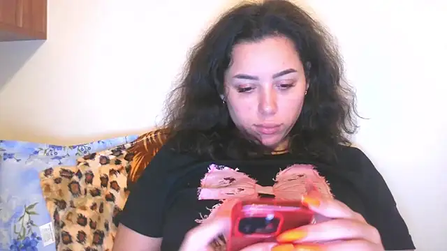 Snapshot of LovelyJulliette chatting on 01-09-26, 04:10 LovelyJulliette online show from 01-09-26, 04:10