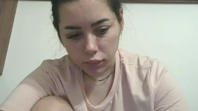 Snapshot of LovelyJulliette chatting on 01-10-26, 02:41 LovelyJulliette online show from 01-10-26, 02:41