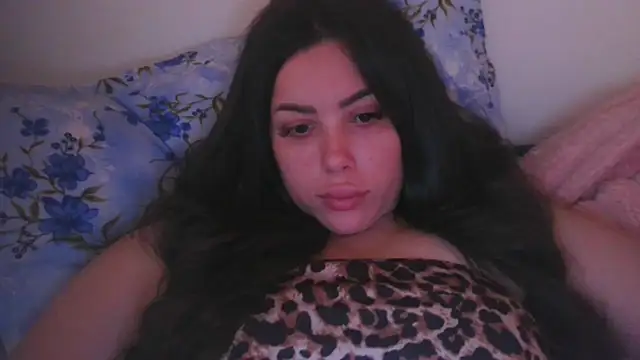 LovelyJulliette online show from 05-15-26, 01:51