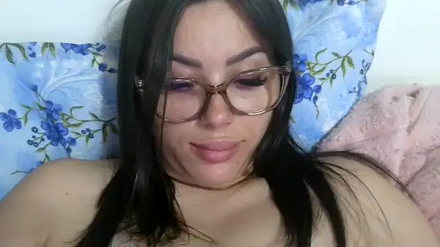 LovelyJulliette online show from 05-31-26, 06:31
