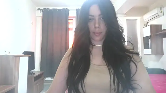 LovelyJulliette online show from 06-16-26, 02:19