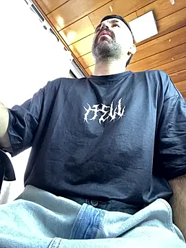 Snapshot of ADONIS_ART01 chatting on 01-08-26, 02:19 ADONIS ART01 online show from 01-08-26, 02:19