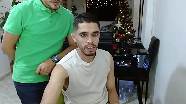 Snapshot of giannandblacke chatting on 01-04-25, 05:58 giannandblacke online show from 01-04-25, 05:58