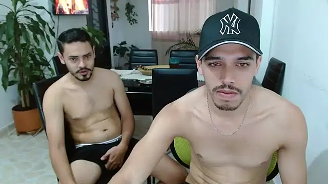 Snapshot of giannandblacke chatting on 03-11-25, 10:53 giannandblacke online show from 03-11-25, 10:53