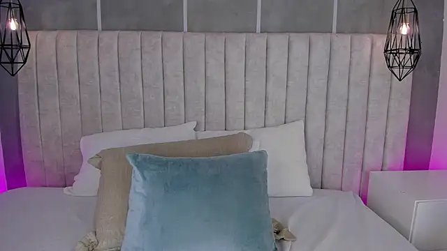 lea gray online show from 03-30-26, 06:53