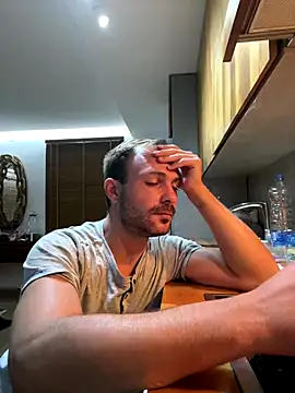 Adventurehotman online show from 09-22-25, 09:39