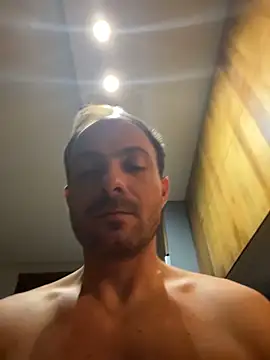 Adventurehotman online show from 03-18-26, 11:52