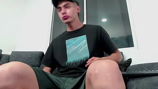 Stiven CL online show from 09-20-25, 01:50