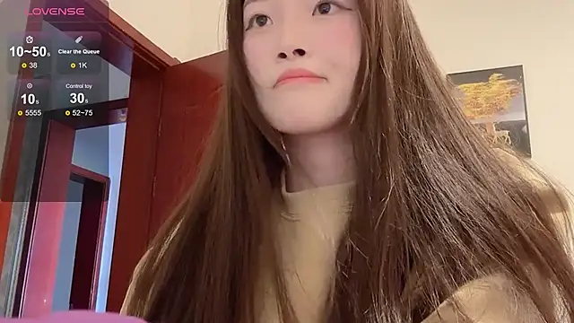 Snapshot of rose-u chatting on 03-06-25, 03:13 rose-u online show from 03-06-25, 03:13