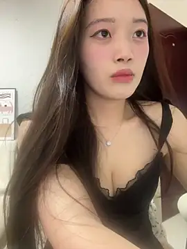 Snapshot of rose-u chatting on 03-07-25, 09:18 rose-u online show from 03-07-25, 09:18