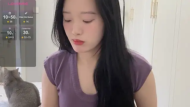 Snapshot of rose-u chatting on 11-01-25, 01:40 rose-u online show from 11-01-25, 01:40