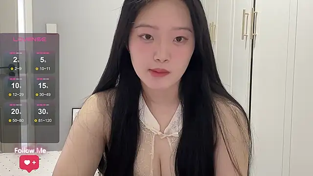 Snapshot of rose-u chatting on 11-29-25, 01:30 rose-u online show from 11-29-25, 01:30