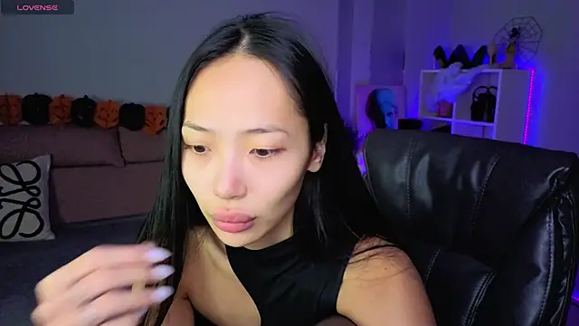  MIURA  online show from 10-29-25, 01:08