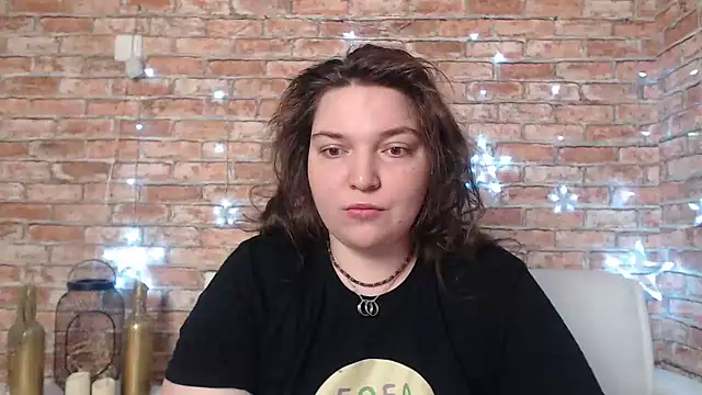 Amelia Kiss  online show from 01-25-25, 12:38