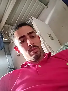 Snapshot of ellechozo chatting on 11-12-25, 05:57 ellechozo online show from 11-12-25, 05:57