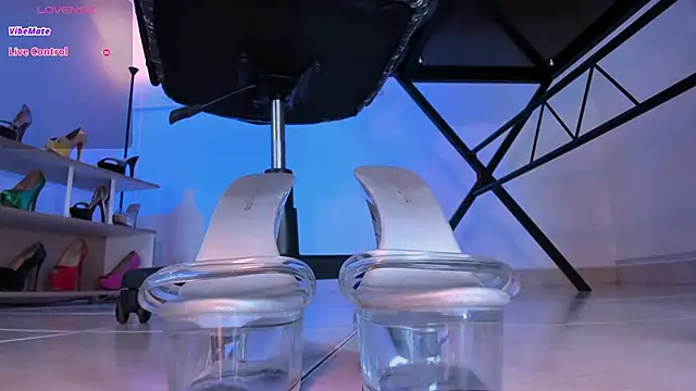 violettastrada online show from 03-08-25, 09:40