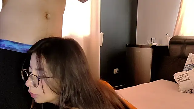 Alaia sam online show from 03-21-25, 03:35