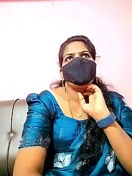 melina214 online show from 10-27-25, 04:16