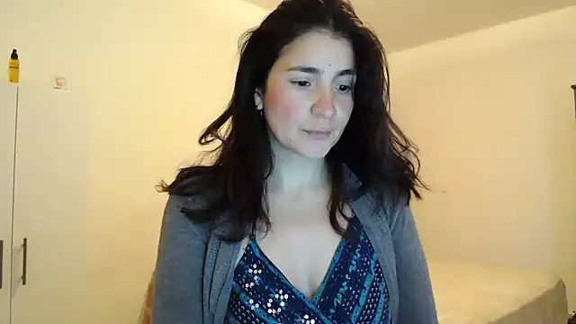 Snapshot of samantha_s69 chatting on 12-07-24, 12:35 samantha s69 online show from 12-07-24, 12:35