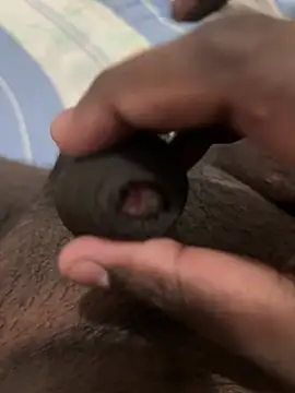 Snapshot of cuteboyllc chatting on 02-03-25, 01:40 cuteboyllc online show from 02-03-25, 01:40