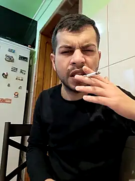 Snapshot of hornny1995 chatting on 01-01-25, 01:27 hornny1995 online show from 01-01-25, 01:27