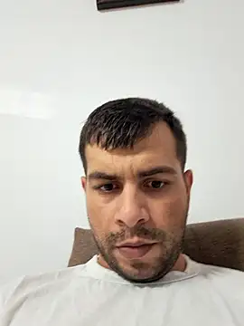 hornny1995 online show from 09-26-25, 05:17