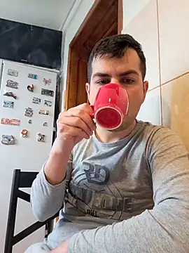 Snapshot of hornny1995 chatting on 03-30-26, 09:32 hornny1995 online show from 03-30-26, 09:32