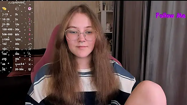 Snapshot of bunny_bubble chatting on 07-26-26, 11:22 bunny bubble online show from 07-26-26, 11:22