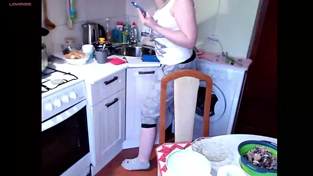 Sakura Green online show from 03-19-25, 02:24