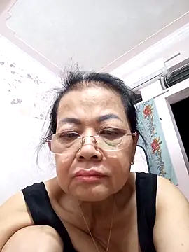 Hotestlove online show from 09-16-25, 09:16