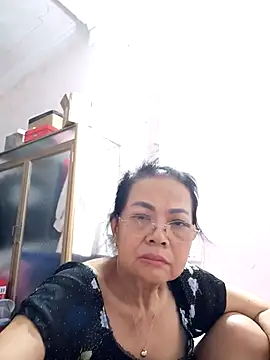 Hotestlove online show from 09-19-25, 10:21