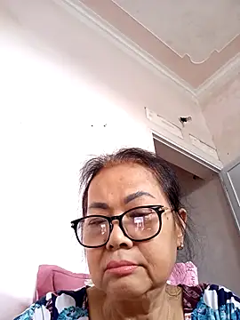 Hotestlove online show from 03-01-26, 04:14