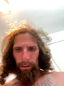 Snapshot of Crackkers chatting on 11-27-25, 10:39 Crackkers online show from 11-27-25, 10:39