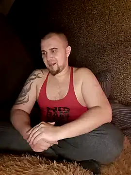 Snapshot of Foxyshaved chatting on 02-06-25, 02:58 Foxyshaved online show from 02-06-25, 02:58