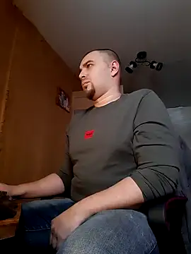 Snapshot of Foxyshaved chatting on 02-10-25, 09:58 Foxyshaved online show from 02-10-25, 09:58