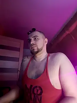 Snapshot of Foxyshaved chatting on 02-24-25, 05:33 Foxyshaved online show from 02-24-25, 05:33