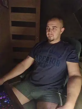 Snapshot of Foxyshaved chatting on 11-14-25, 03:27 Foxyshaved online show from 11-14-25, 03:27