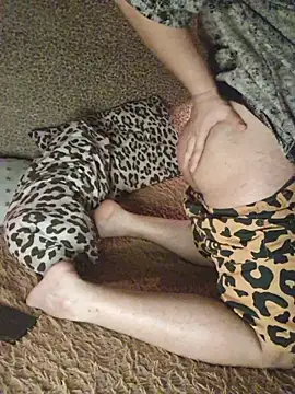 Snapshot of Foxyshaved chatting on 11-26-25, 03:51 Foxyshaved online show from 11-26-25, 03:51