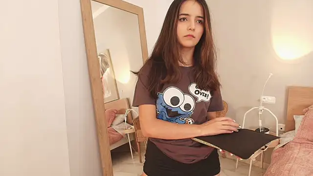 Snapshot of Raychell_Black chatting on 01-16-25, 07:10 Raychell Black online show from 01-16-25, 07:10