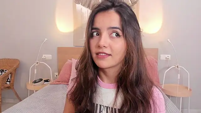 Snapshot of Raychell_Black chatting on 01-27-25, 07:24 Raychell Black online show from 01-27-25, 07:24