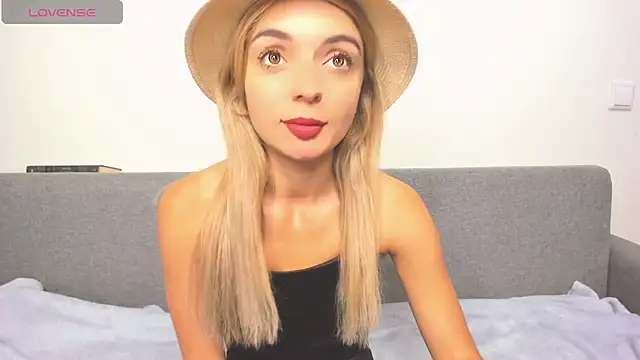  ellen meow  online show from 01-31-25, 05:53